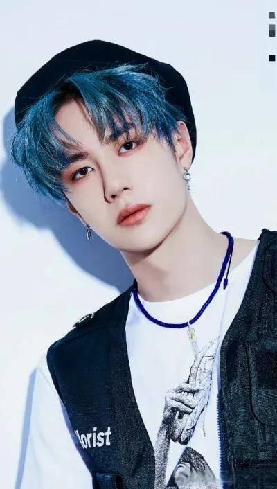 吃瓜娱乐爆料王一博事件,吃瓜群众热议,真相究竟如何? 第1张 吃瓜娱乐爆料王一博事件,吃瓜群众热议,真相究竟如何? 第1张